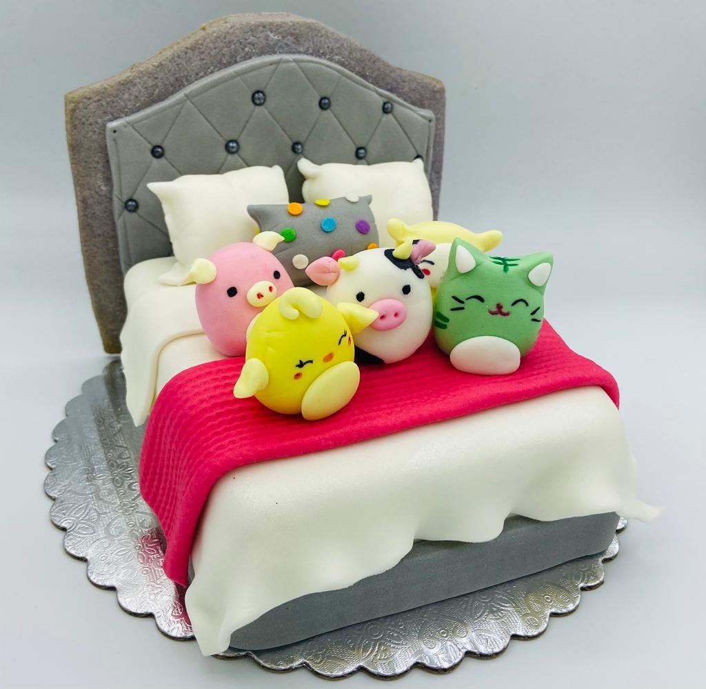 Slumber Party Sleep Over Bed Mini Cake - CakeCentral.com